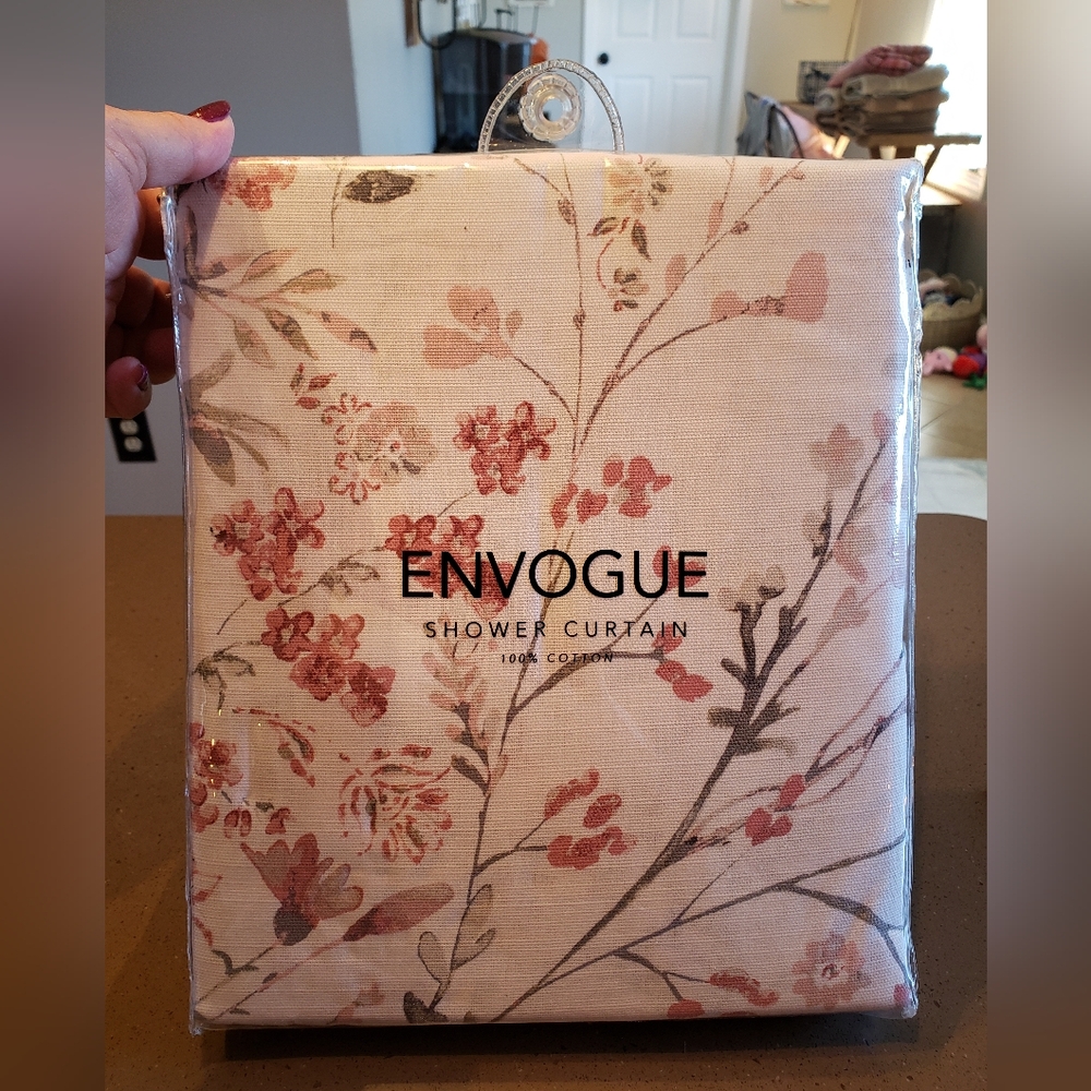 White With Dusty Pink Floral Shower Curtain
